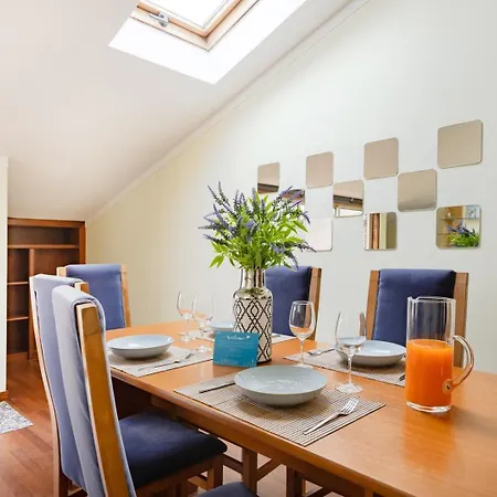 Floor Retreat In * Espinho (Aveiro)