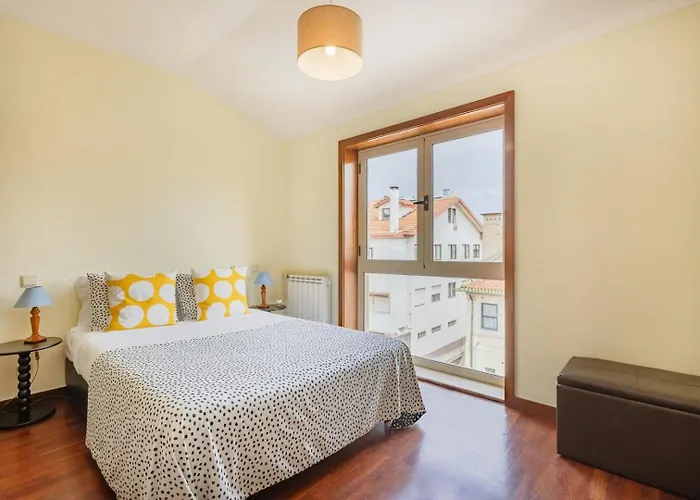 Floor Retreat In Appartamento Espinho (Aveiro)