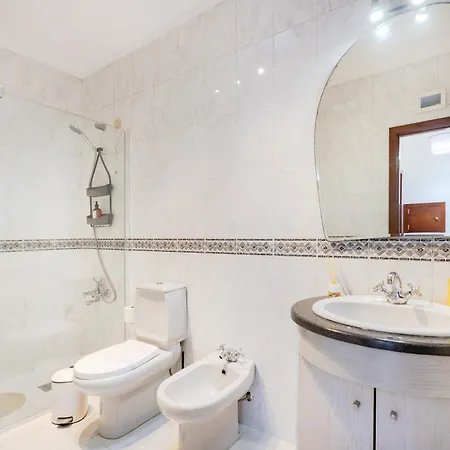 Floor Retreat In Apartament *