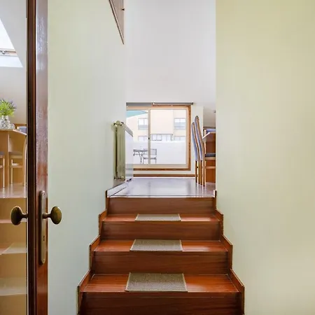 Floor Retreat In * Espinho (Aveiro)